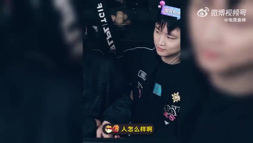 乐言焕峰互相锐评：乐言爱去KTV，焕峰同时两地谈朋友，脚巨臭